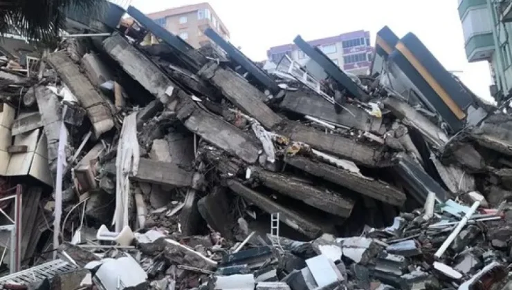 Kahramanmaraş’ta 19 kişinin öldüğü binada mahkeme ve belediye, usulsüz tadilatı tespit etti