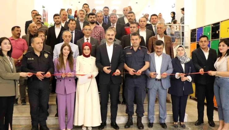 Göksun Aile Destek Merkezi’nde Eğitimleri Tamamlayan Kursiyerlere Sertifikalar Verildi