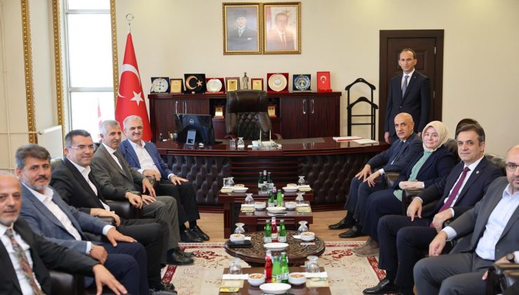 İçişleri Bakan Yardımcısı Münir Karaloğlu, Afşin İlçemize Temaslarda Bulundu