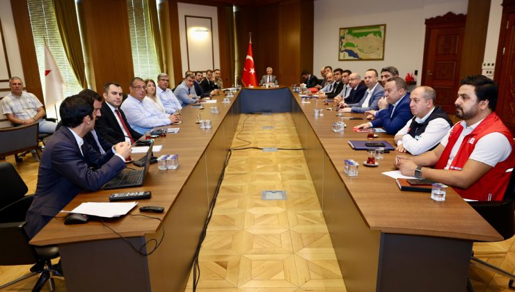 İl Göç Koordinasyon Kurulu Toplantısı Vali Ünlüer Başkanlığında Gerçekleştirildi