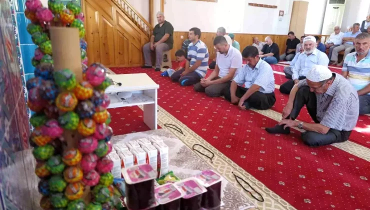 İmamdan Çocuklara Destek
