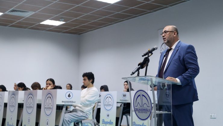 “ÇÖLE İNEN NUR KİTAP OKUMA YARIŞMASI” YARI FİNAL HEYECANI YAŞANDI