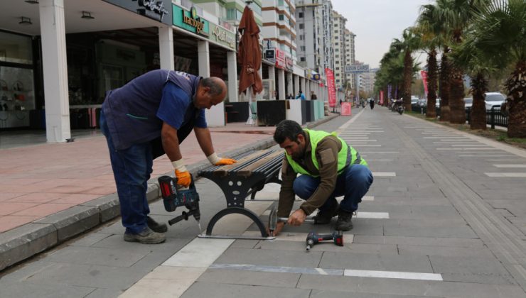 Büyükşehir, Binevler’e Yeni Şehir Mobilyaları Kuruluyor