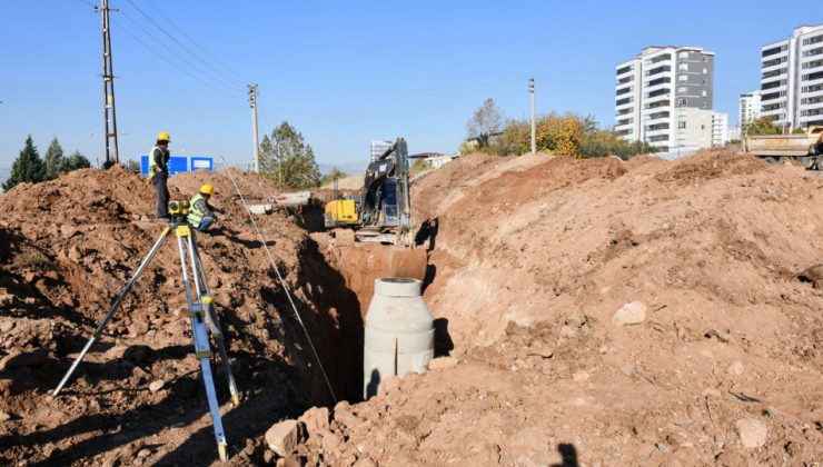 Üngüt’te Yeni Altyapı Çalışmaları Sürüyor