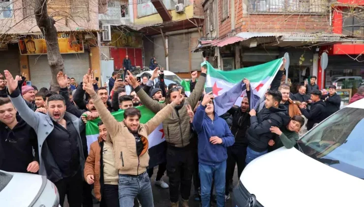 Suriyeliler Coşkulu Kutlama Yaptı