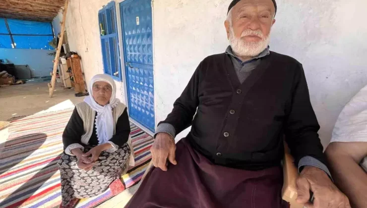 Depremden Sağ Kurtulan Yaşlı Adam