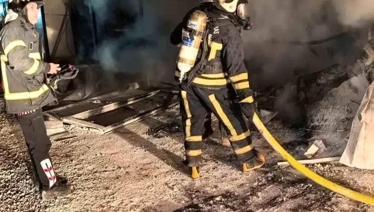 Bir Konteyner Yangını Daha
