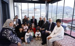 Vali Mükerrem ÜNLÜER P. Astsubay Çavuş Mehmet Ali Horoz’un Ailesini Ziyaret Etti