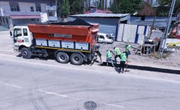 Elbistan’da Altyapısı Tamamlanan Mahallelerde Asfalt Başladı