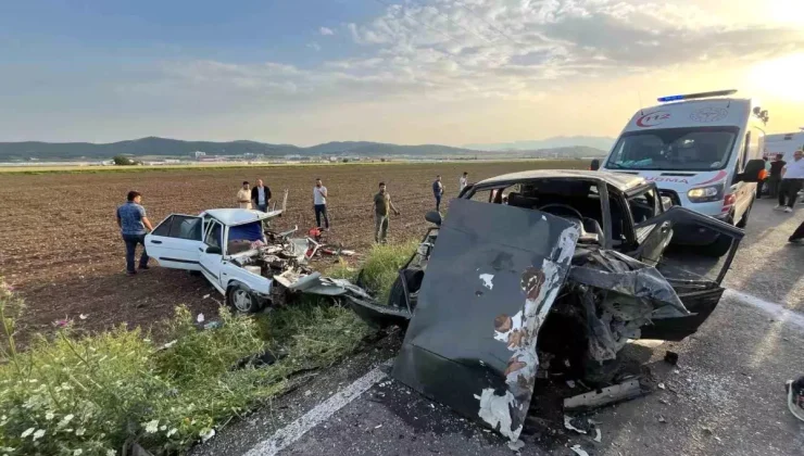 Trafik Kazası: İki Ölü, Dört Yaralı