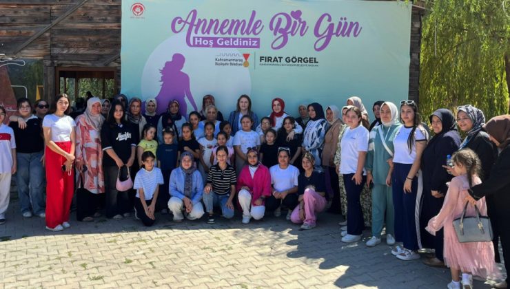 Anne ve Kızlar Doğada Buluştu; Eğlence ve Sevgi Dolu Bir Gün