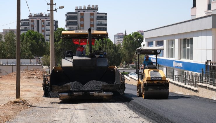 Onikişubat Belediyesi’nden Şehit Abdullah Çavuş Mahallesi’ne 5 Bin Ton Asfalt