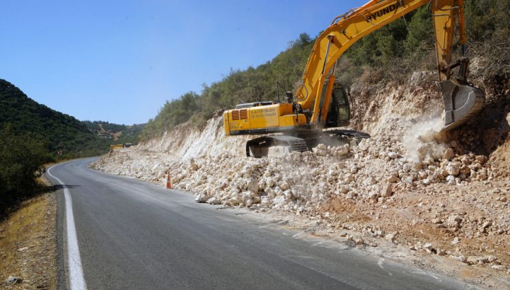 Büyükşehir’den Pazarcık’ta Yol Seferberliği