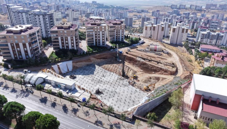 Kahramanmaraş Gençlik ve Spor Merkezi Yükseliyor