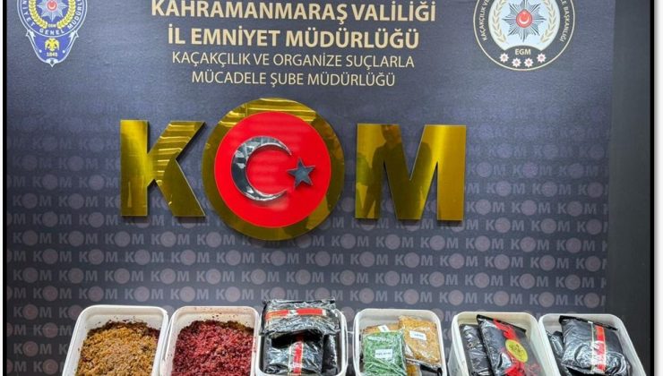 Kahramanmaraş’ta Kaçak Nargile Tütünü ve Cep Telefonu Operasyonu