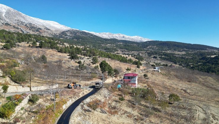 Dulkadiroğlu Belediyesi, Kabasakal Mahallesi’nde Sathi Kaplama Çalışmalarını Hızlandırdı