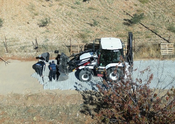 Kozludere Mahallesi’nde Kilit Parke Seferberliği