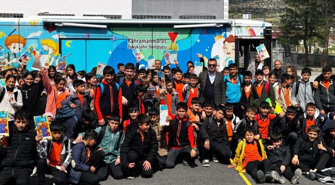 Büyükşehir’in Mobil Çocuk Kütüphanesi Kırsalda Umut ve Hayal Taşıyor