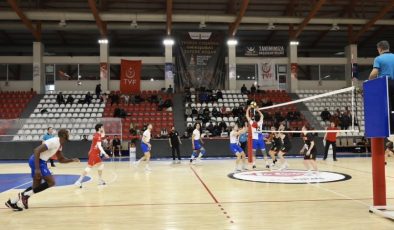 Onikişubat Belediyespor Namağlup Liderliğini Sürdürdü