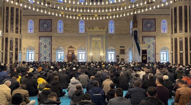 6 Şubat Depremlerinin 3. Yılında Hatimler Okundu, Dualar Edildi