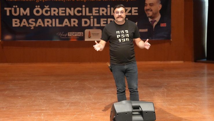 Onikişubat Belediyesi’nden Gençlere Sınav Desteği: “Kazandıran Taktikler Kampı” Yoğun İlgiyle Başladı