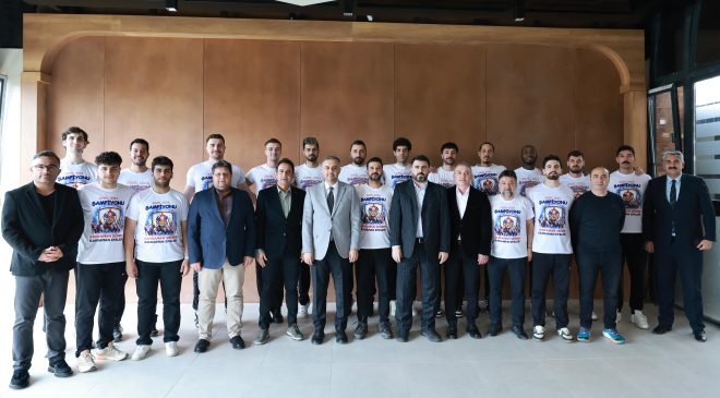 Onikişubat Belediyespor Efeler Ligi’nde: Şampiyonluk Coşkusu Yemekte Taçlandı