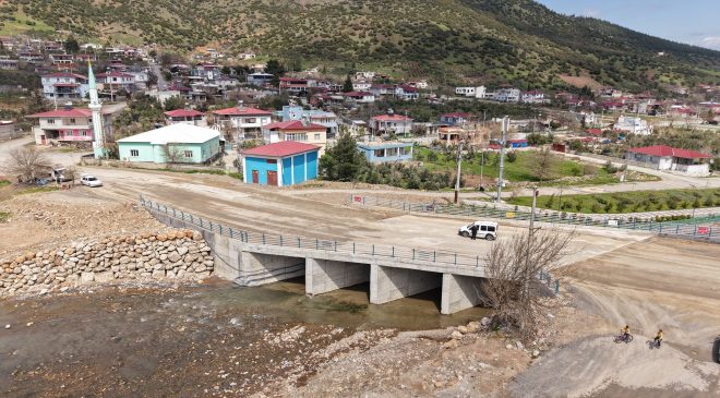 Türkoğlu Şekeroba’ya Modern Köprü: Ulaşımda Güvenlik ve Konfor Artıyor