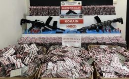 Kahramanmaraş’ta Narkotik Operasyonu: Uyuşturucu ve Ruhsatsız Silahlar Ele Geçirildi