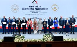Kahramanmaraş’ın Koruyucu Aile Başarısı Ödülle Taçlandı