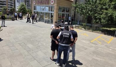 Kahramanmaraş Narkotikten Dev Operasyon: 187 Bin Uyuşturucu Hap Ele Geçirildi, 3 Tutuklama