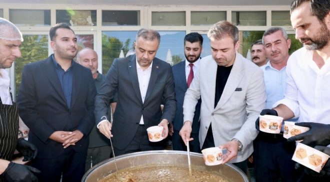 Başkan Toptaş Tekir’de Vatandaşlarla Buluştu: Aşure İkramı, İstişare ve Ardıçsuyu Müjdesi