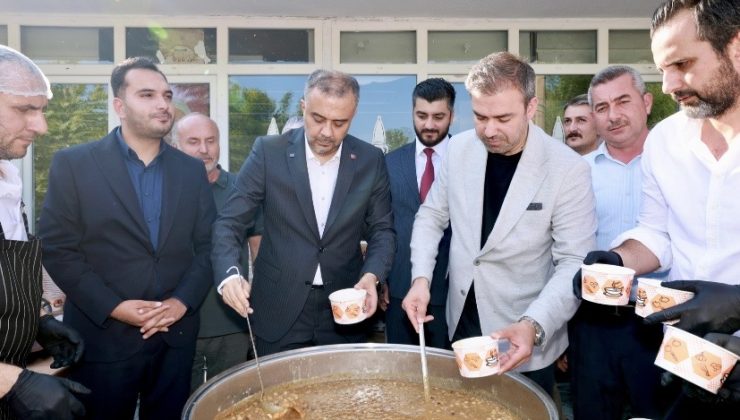 Başkan Toptaş Tekir’de Vatandaşlarla Buluştu: Aşure İkramı, İstişare ve Ardıçsuyu Müjdesi