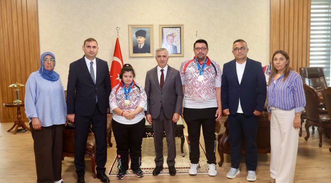 Zeynep Sude Bilginer Dünya Şampiyonu Oldu