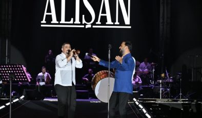 Alişan, Kahramanmaraş Kültür Yolu Festivali’nde Sahne Aldı